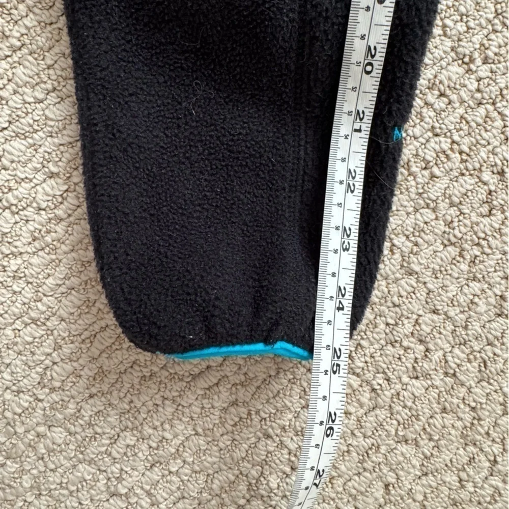 The North Face Black Fleece Pullover Sweatshirt Small